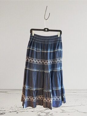 Indigo & Lace tiered chambray denim cotton midi skirt Size M